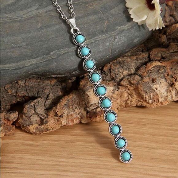 Fake Turquoise Pendant Necklace western style - Picture 2 of 9